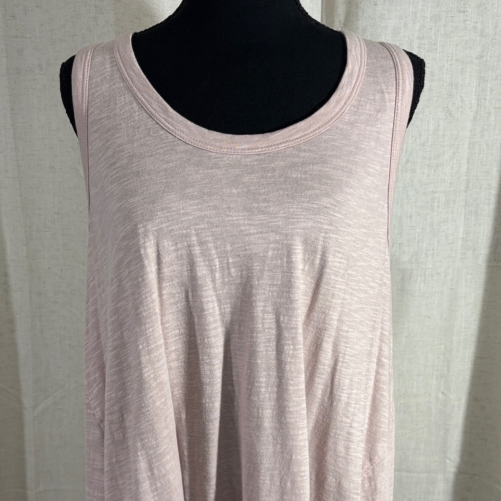 Life Love Is Free and Everlasting Women's Sleeveless Pink/Mauve Top/Tunic